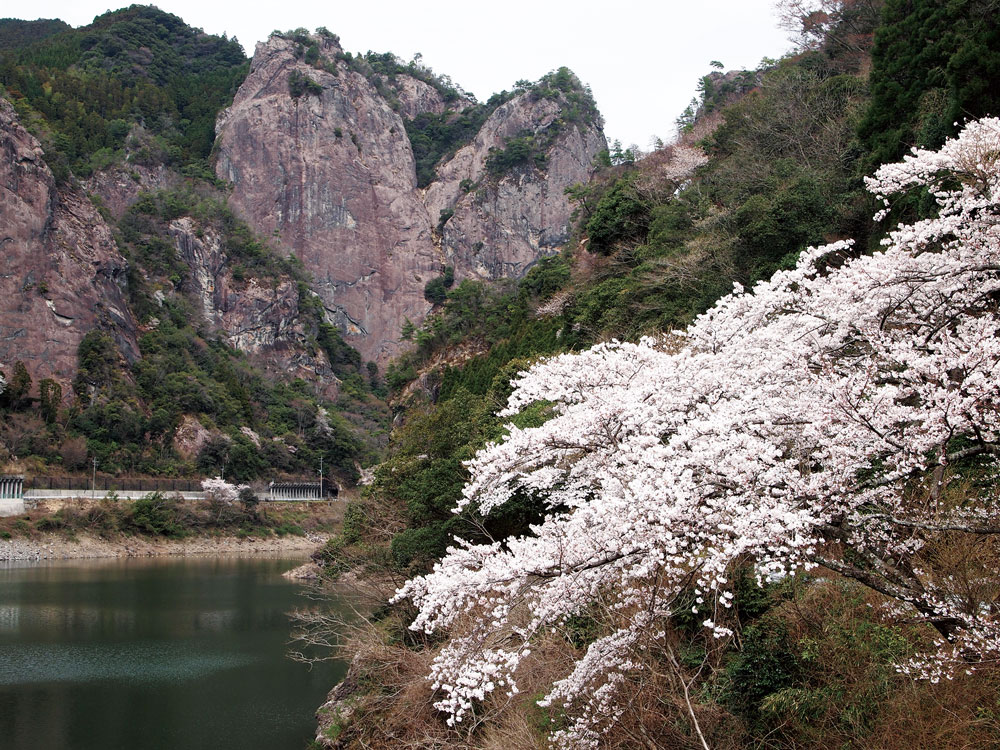 矢部のハート岩