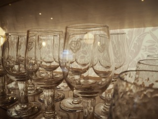 或る列車グラス