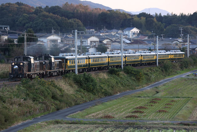 「サロンカーあかつき」運転！