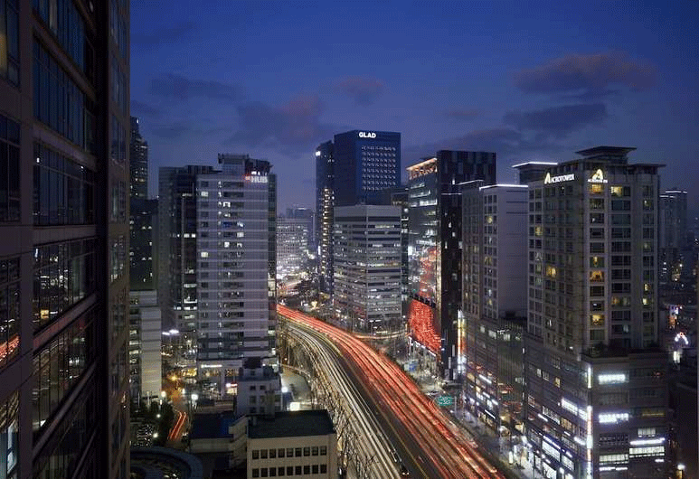 グラッド麻浦